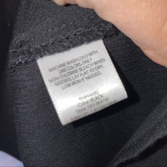 Black long sleeve cold shoulder dress Size Large - Picture 13 of 13